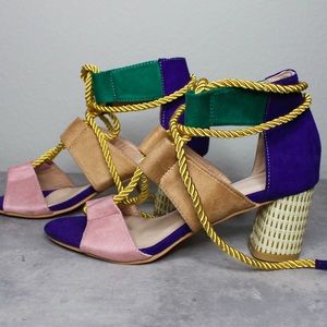 NWOT Super Unique Colorful Sandals